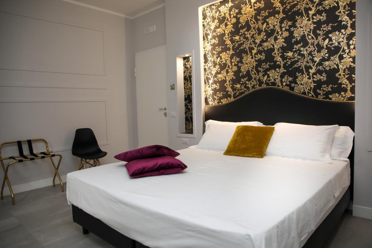 Principessa Isabella Luxury Rooms サレルノ エクステリア 写真